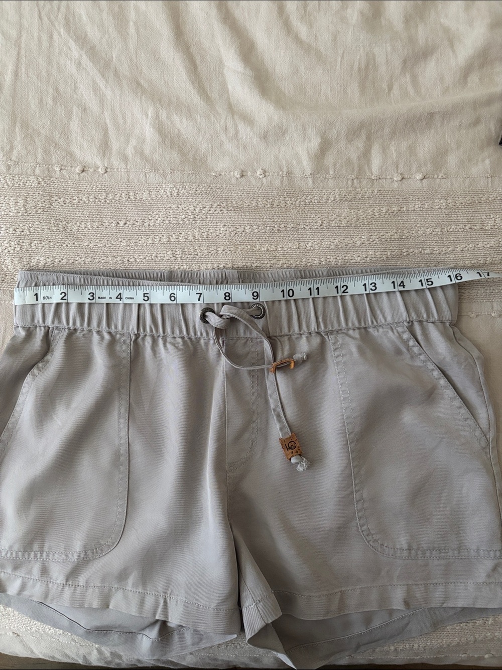 Tentree Light Gray Drawstring Women's Athletic Shorts - Picture 6 of 8